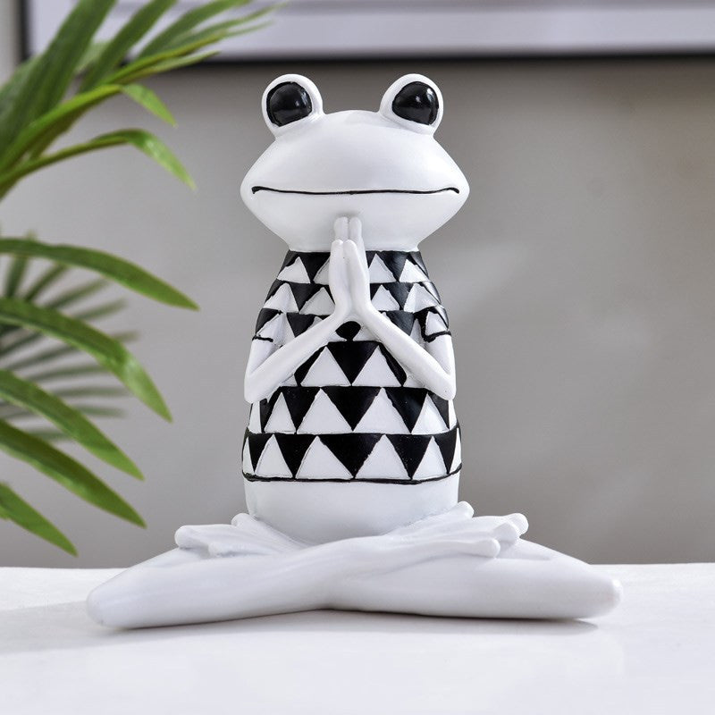 Yoga Frog Figurines Meditation Animal Ornaments Resin Statue