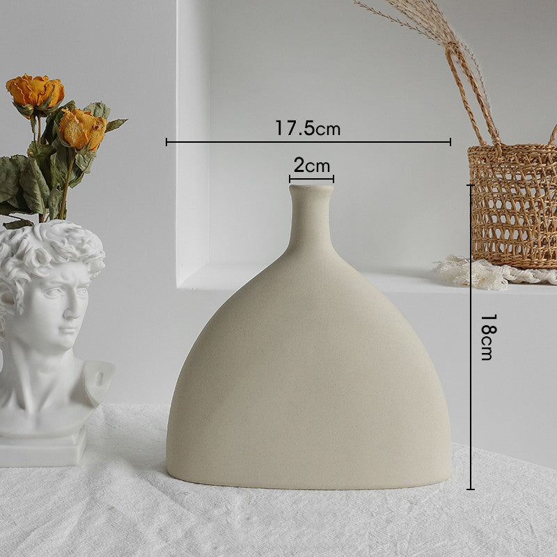 Simplicity Ceramic Vase Dry Flower Arrangement