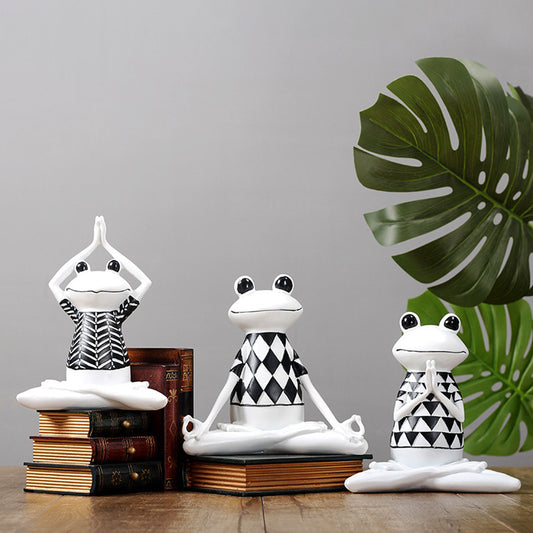 Yoga Frog Figurines Meditation Animal Ornaments Resin Statue